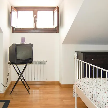 דירה Stunning In W/ 3 Bedrooms קולומברס
